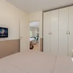 La Corte Di Danilo