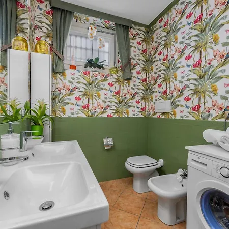 La Corte Di Danilo *