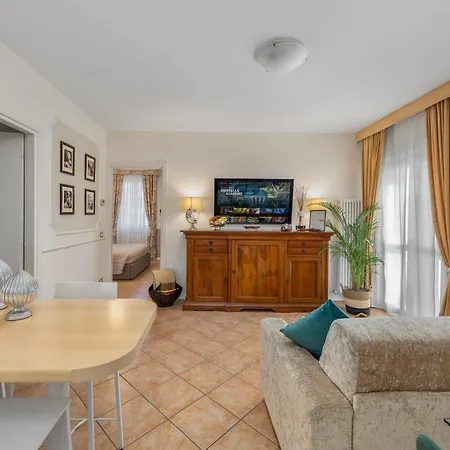 La Corte Di Danilo * Лекко